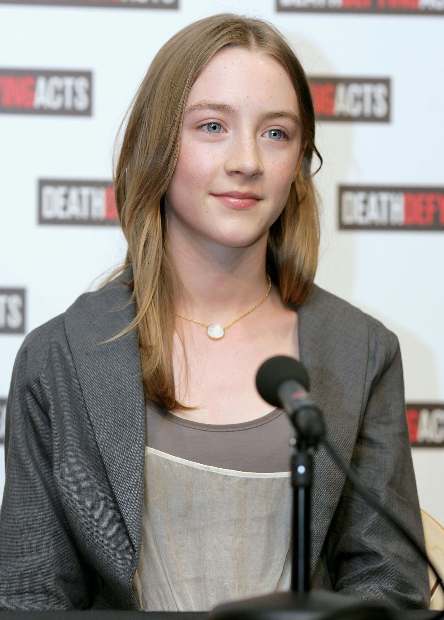 SRF-008.jpg SRF-008.jpg