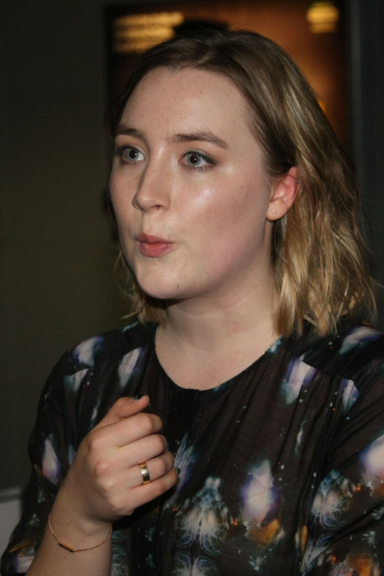 SRF-009.jpg SRF-009.jpg