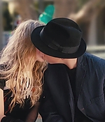 SRF-ICNBYW896.jpg