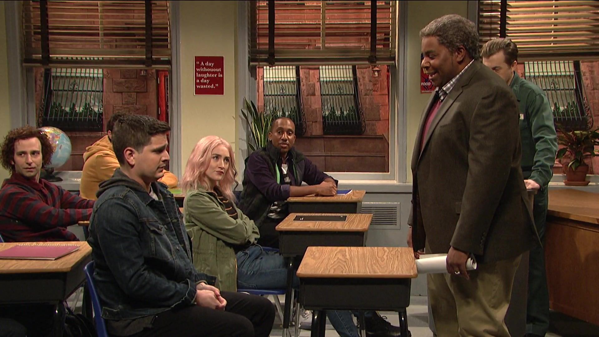 SRF-SNL236.jpg